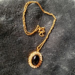 1980s Crown Trifari Necklace